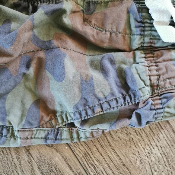 5/$10 Carter's Camo Boy shorts 18 M - Picture 2 of 3